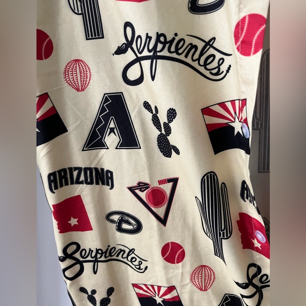 AZ Diamondbacks city connect party Graphic Shirt - adult size medium - Picture 5 of 5